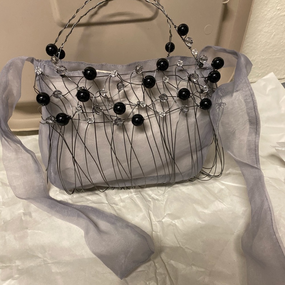 Unique, statement bag - Picture 2 of 3